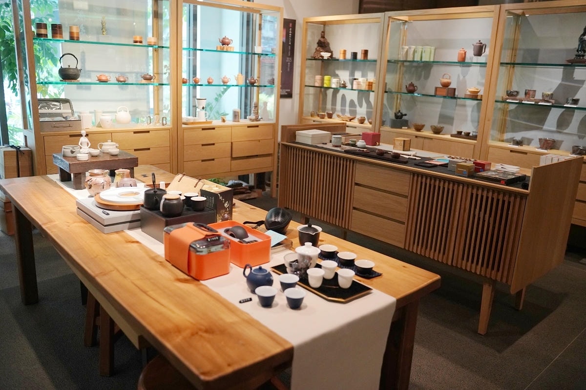 【梅門六調通模範茶館】台北條通商圈素食餐廳推薦 李鳳山大師打造的天然蔬食素養空間