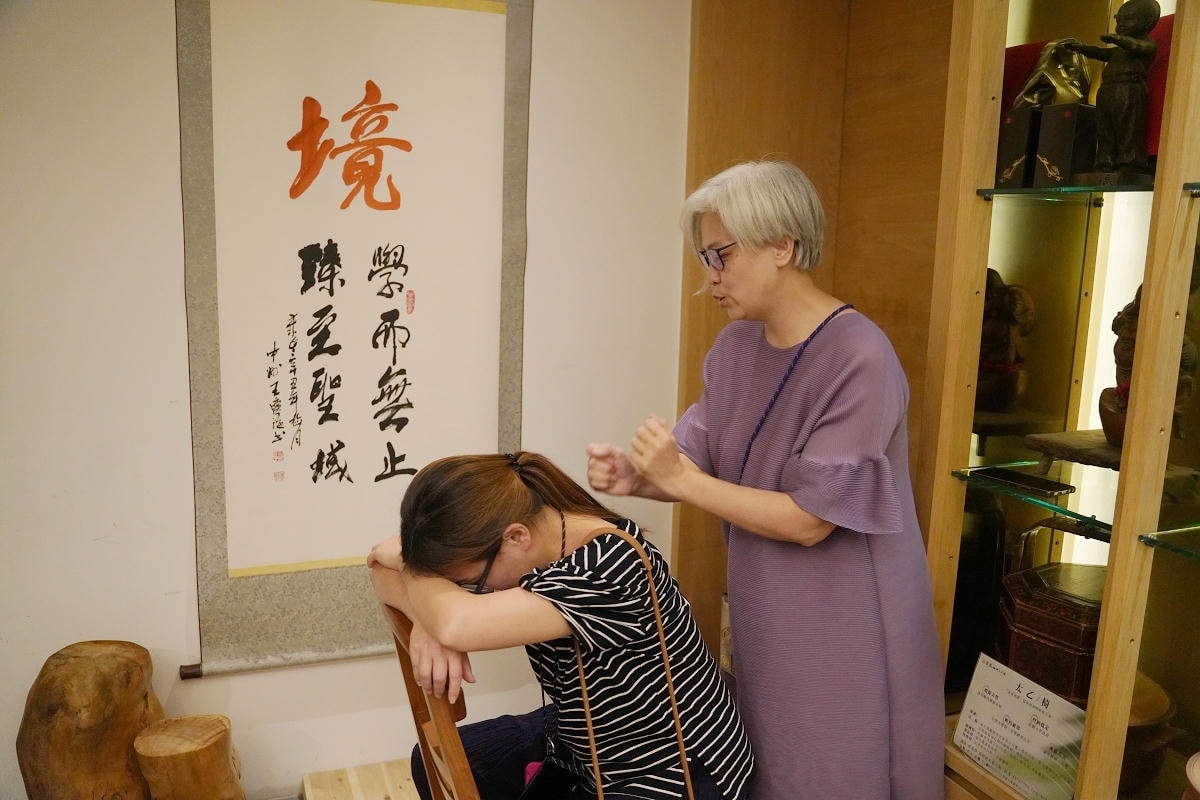 【梅門六調通模範茶館】台北條通商圈素食餐廳推薦 李鳳山大師打造的天然蔬食素養空間
