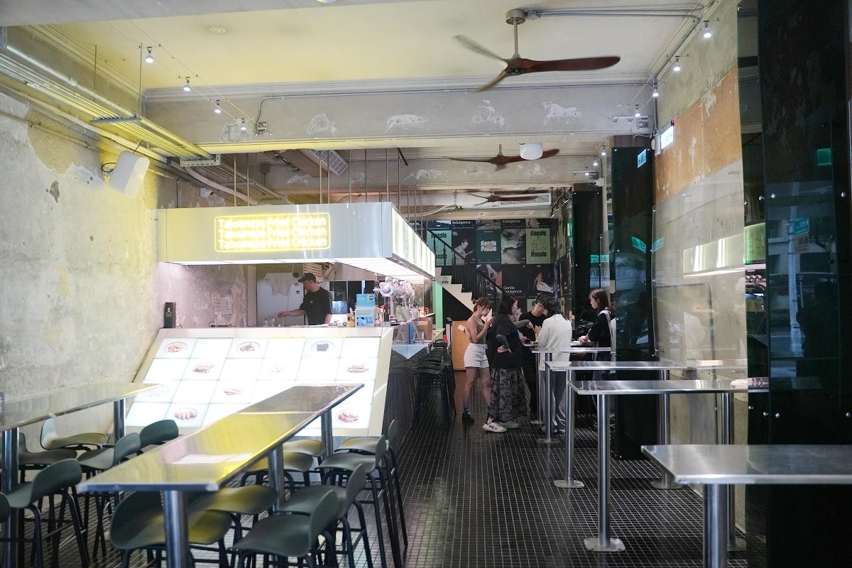 【Razzle Dazzle 文明放縱鹽酥雞酒吧】台北條通商圈科技感十足新型態鹽酥雞餐酒館
