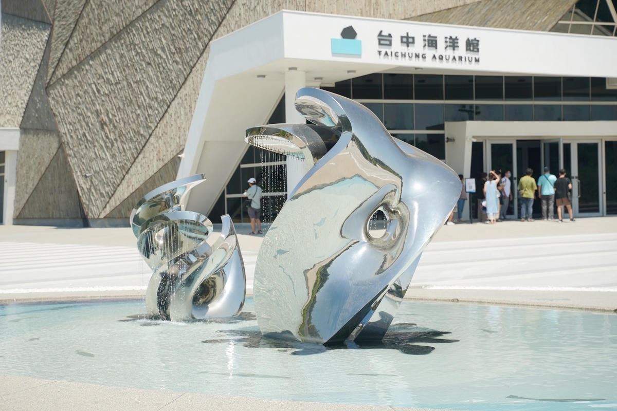 【台中海洋館亮點大公開】台灣最大水母展示區/首座室內人工溼地 台灣首見企鵝開放式展示缸