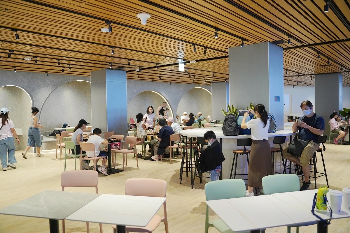 【台中海洋館亮點大公開】台灣最大水母展示區/首座室內人工溼地 台灣首見企鵝開放式展示缸