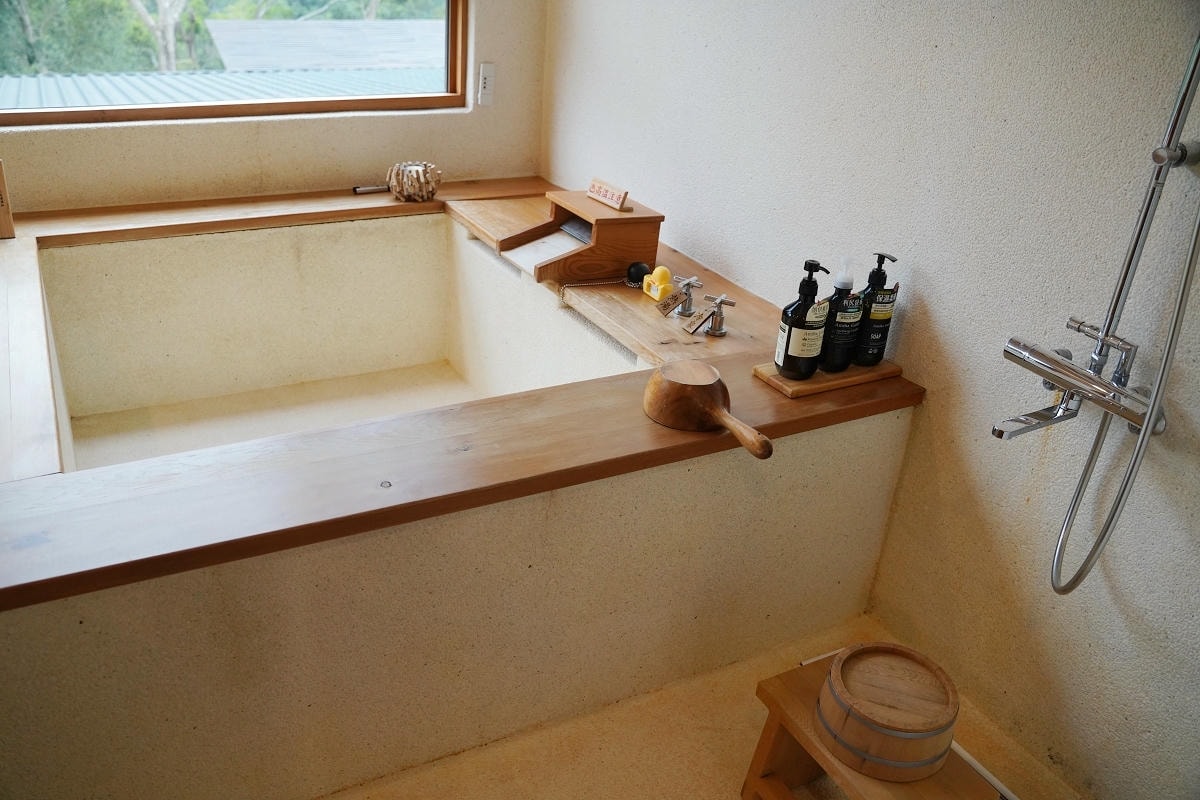 【蕃薯藤羅浮溫泉會所】8小時溫泉湯屋會員限定 大眾風呂天然美人湯 地產風有機旬料理豐富美味
