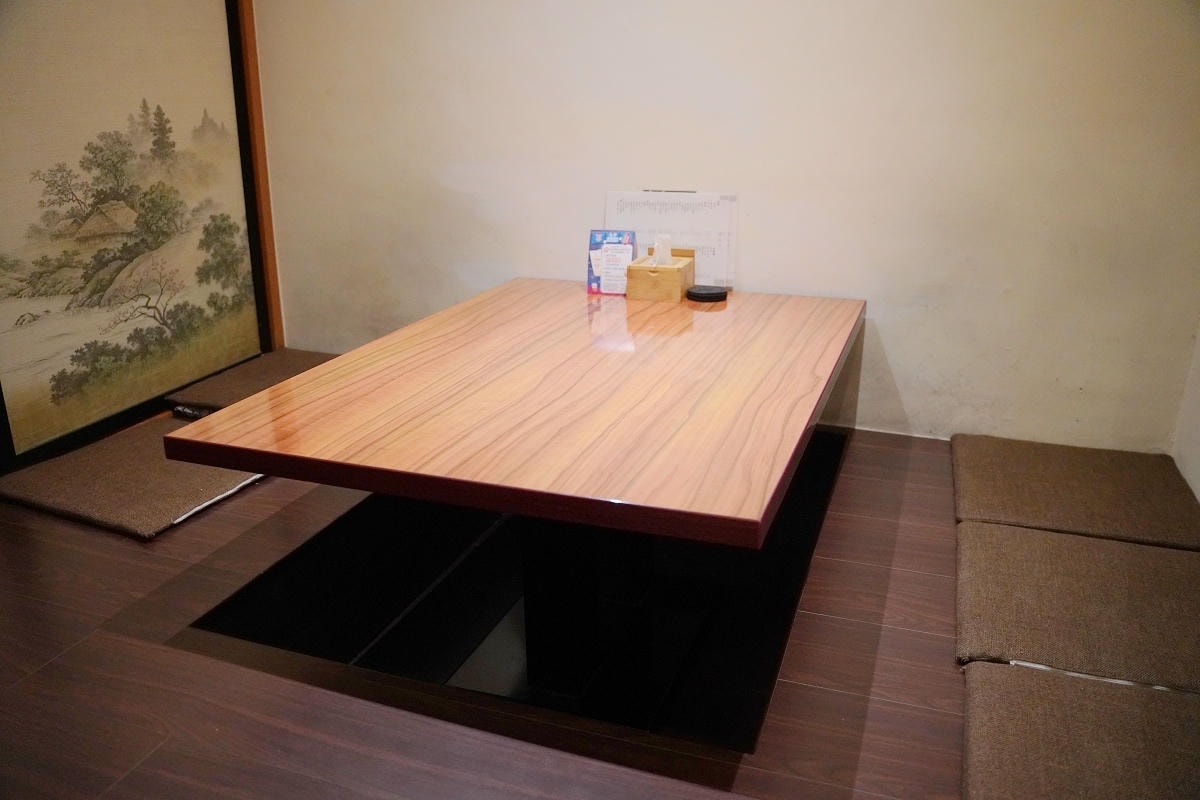 【神居居酒屋/巷弄深夜酒場】三重日式居酒屋 謝絕未滿12歲入內請脫鞋 北海道風格美味餐點 - 第5張圖 【神居居酒屋/巷弄深夜酒場】三重日式居酒屋 謝絕未滿12歲入內請脫鞋 北海道風格美味餐點