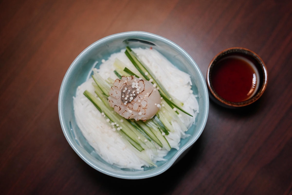 【小海童日式料理】青埔日式無菜單料理推薦 美味活體海鮮+季節時魚 慶生聚餐團體包廂吃飯首選