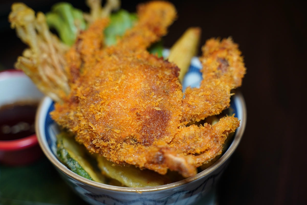 【小海童日式料理】青埔日式無菜單料理推薦 美味活體海鮮+季節時魚 慶生聚餐團體包廂吃飯首選