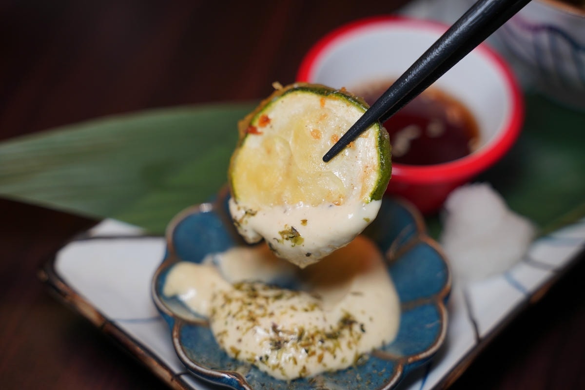 【小海童日式料理】青埔日式無菜單料理推薦 美味活體海鮮+季節時魚 慶生聚餐團體包廂吃飯首選
