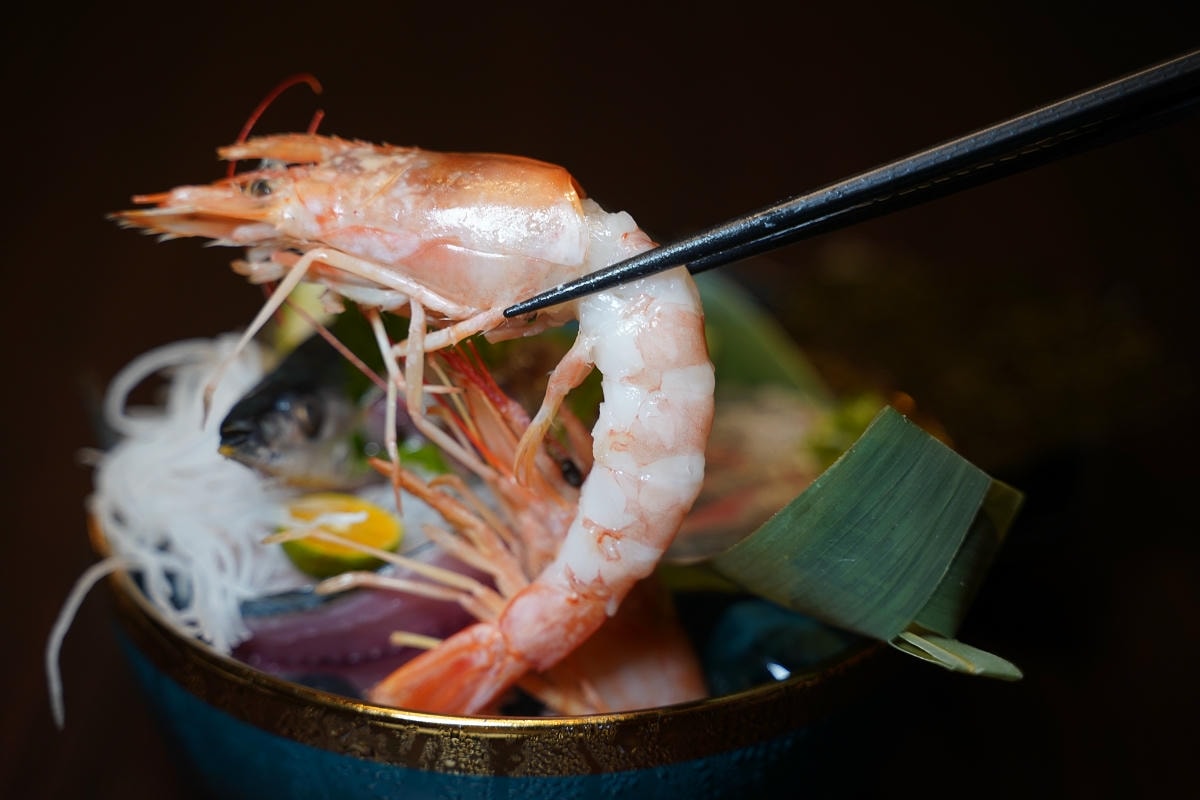 【小海童日式料理】青埔日式無菜單料理推薦 美味活體海鮮+季節時魚 慶生聚餐團體包廂吃飯首選