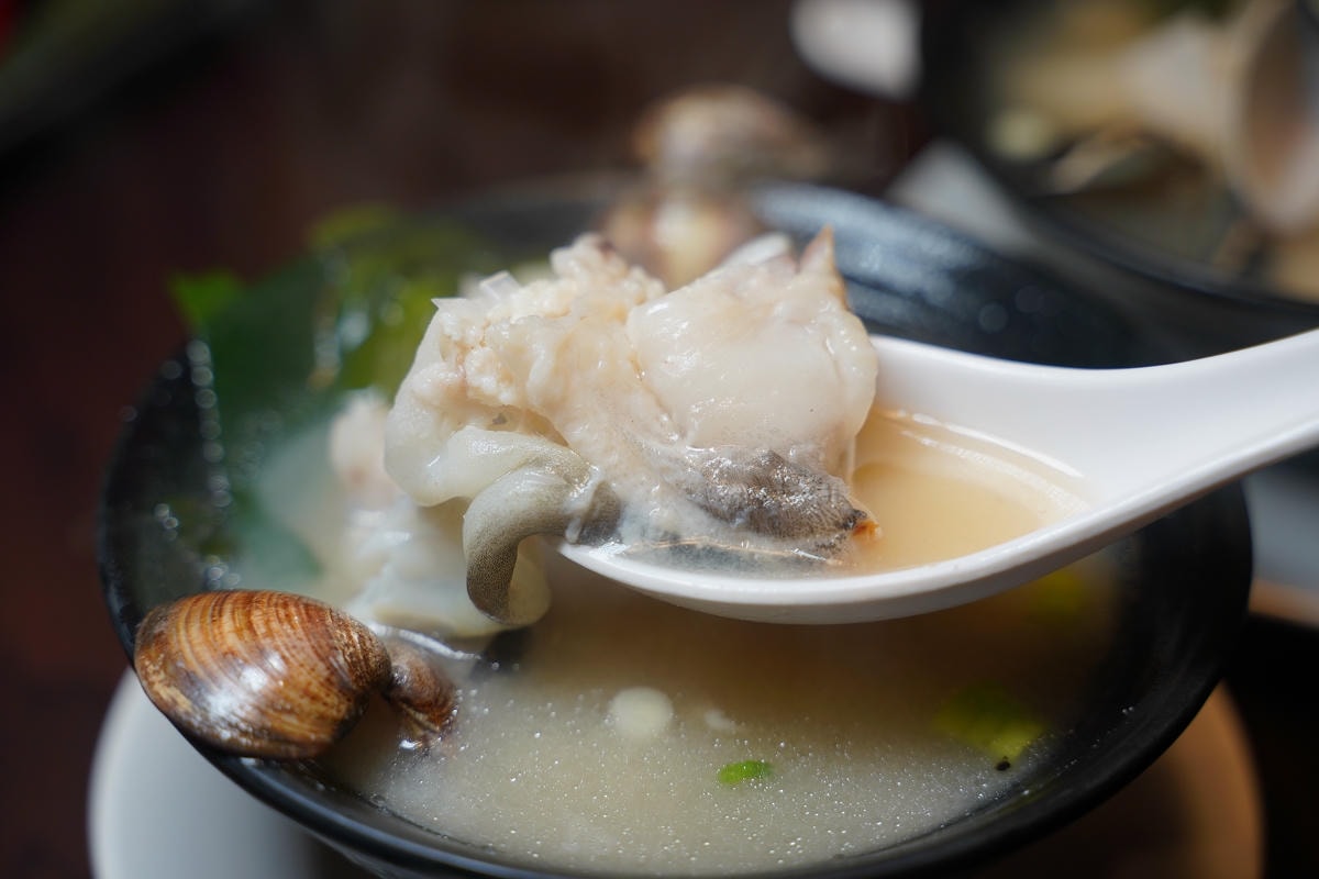 【小海童日式料理】青埔日式無菜單料理推薦 美味活體海鮮+季節時魚 慶生聚餐團體包廂吃飯首選