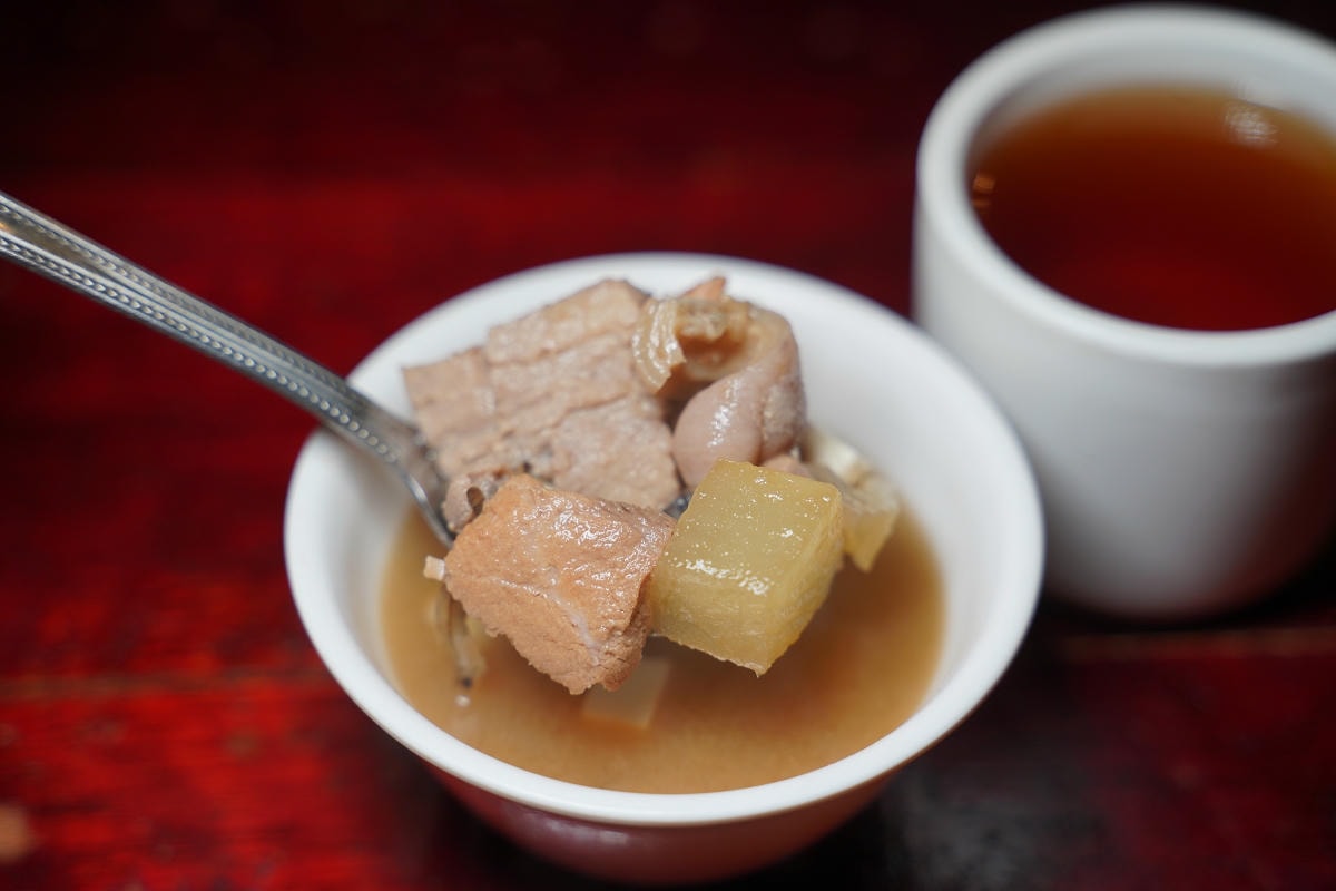 【小林英夫日本料理】台北萬華日式料理推薦 精緻平價日式美食 日式卡哇依裝飾/懷舊居酒屋風格 - 第16張圖 【小林英夫日本料理】台北萬華日式料理推薦 精緻平價日式美食 日式卡哇依裝飾/懷舊居酒屋風格