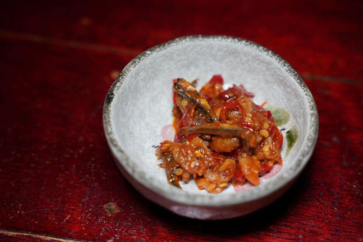 【小林英夫日本料理】台北萬華日式料理推薦 精緻平價日式美食 日式卡哇依裝飾/懷舊居酒屋風格 - 第17張圖 【小林英夫日本料理】台北萬華日式料理推薦 精緻平價日式美食 日式卡哇依裝飾/懷舊居酒屋風格