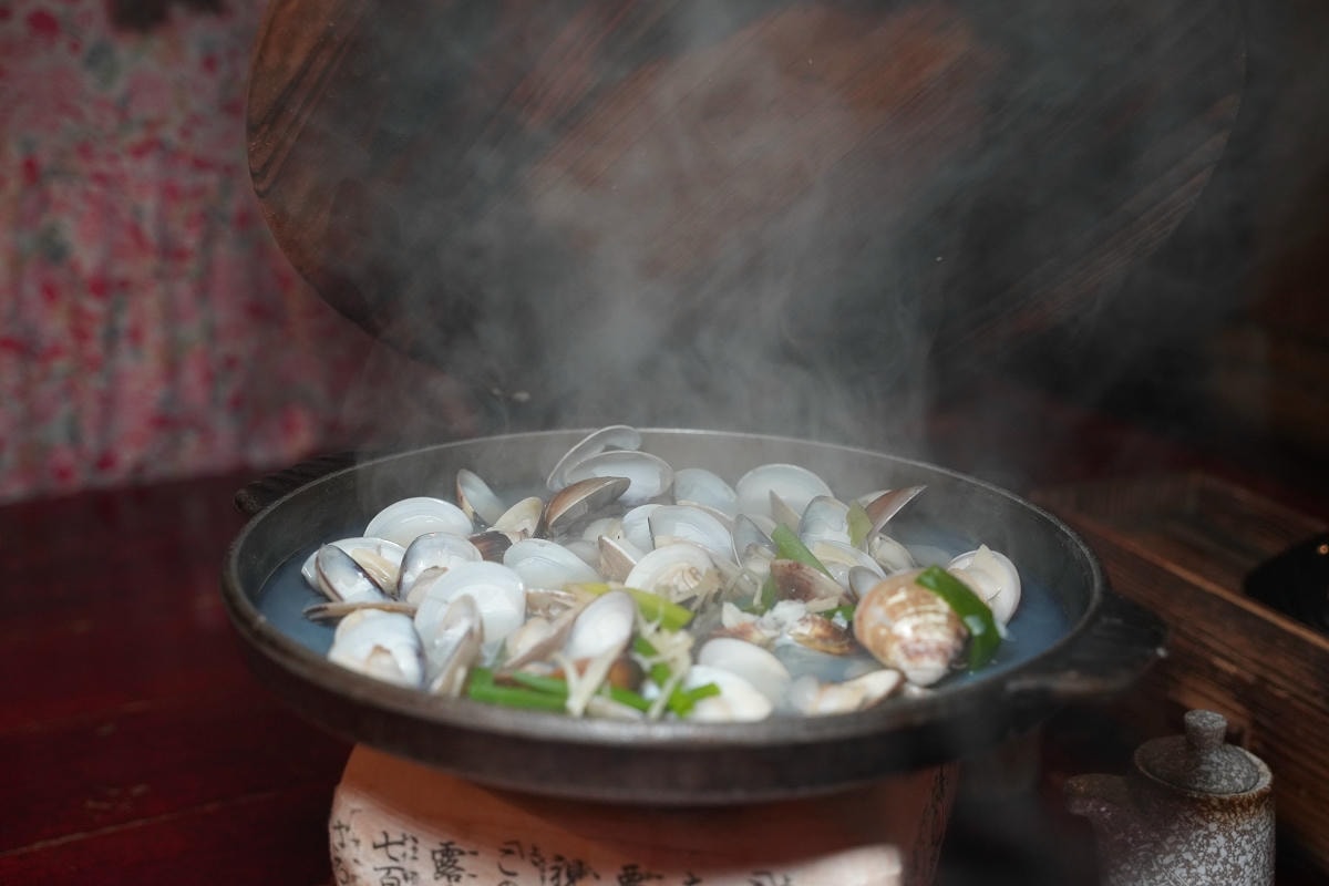 【小林英夫日本料理】台北萬華日式料理推薦 精緻平價日式美食 日式卡哇依裝飾/懷舊居酒屋風格 - 第23張圖 【小林英夫日本料理】台北萬華日式料理推薦 精緻平價日式美食 日式卡哇依裝飾/懷舊居酒屋風格