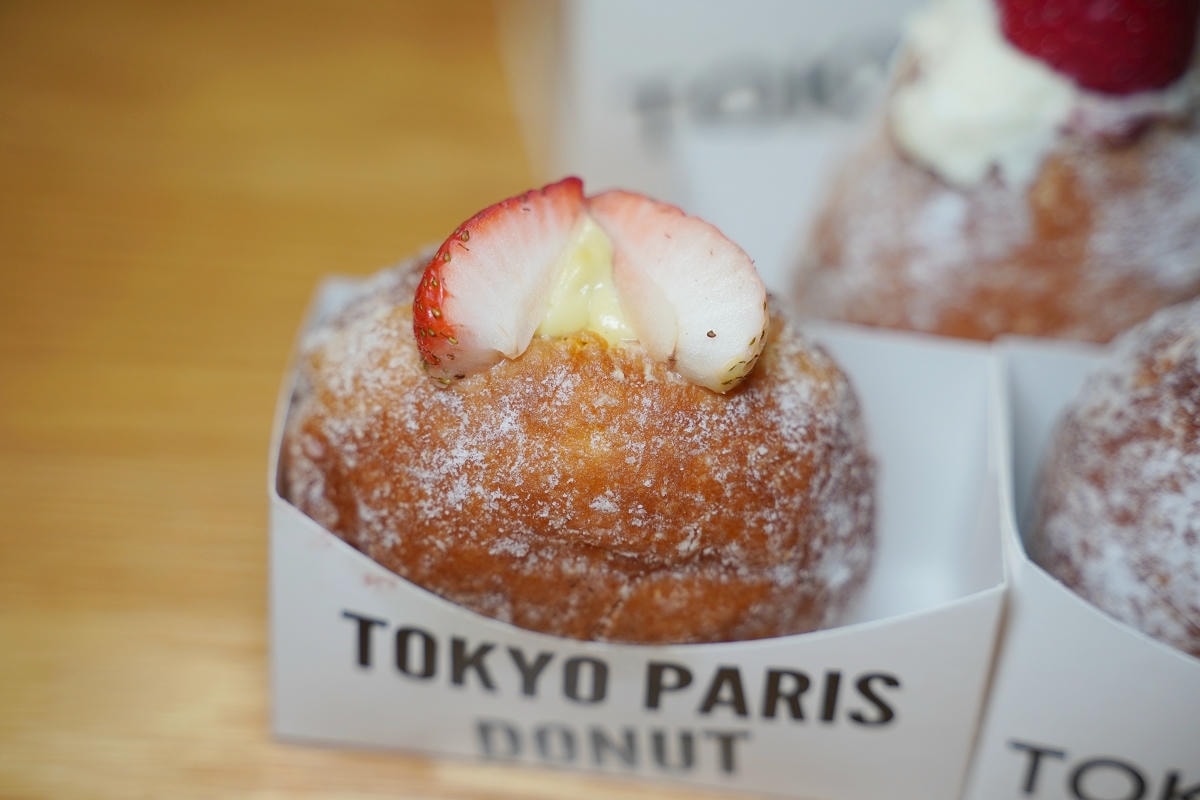 【東京巴黎甜點南京店】奢華外衣金莎菠蘿蛋黃酥中秋節禮盒 超人氣生甜甜圈口味選擇多