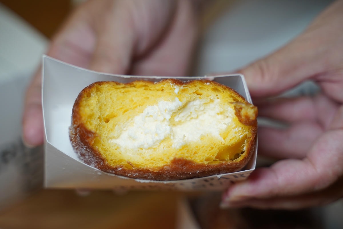 【東京巴黎甜點南京店】奢華外衣金莎菠蘿蛋黃酥中秋節禮盒 超人氣生甜甜圈口味選擇多
