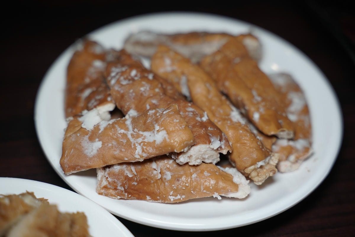 【紅紅麻辣火鍋店】中壢麻辣鴛鴦火鍋推薦 傳統四川麻辣火鍋改造台灣口味 傳統中式風格用餐環境
