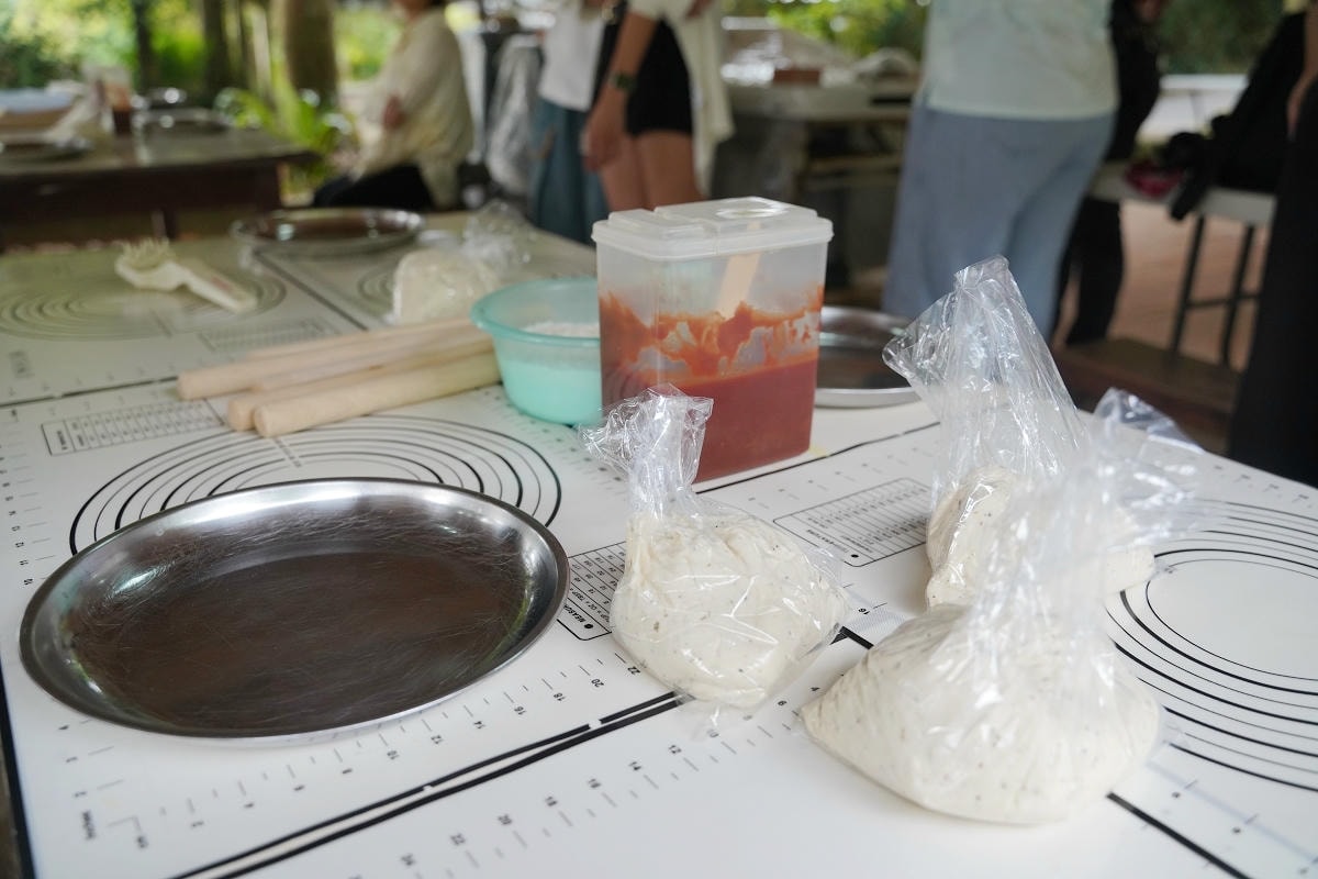 【遇見三洽水】三和社區走讀散策 和窯手作蕨類上板 繞山花在地美食餐桌 南瓜窯烤披薩DIY