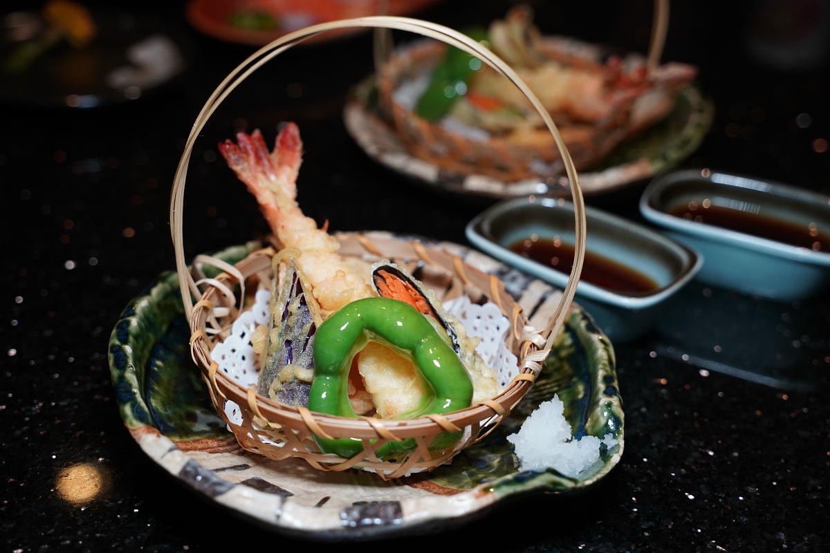 【順園日式料理】福容大飯店台北一館美食餐廳推薦 精緻日本料理 美味必點「西京和食單人套餐」 - 第11張圖 【花漾福容主題客房一泊二食】福容花藝房約會必訪 美味順園日式料理西京和食套餐 免費手工好禮