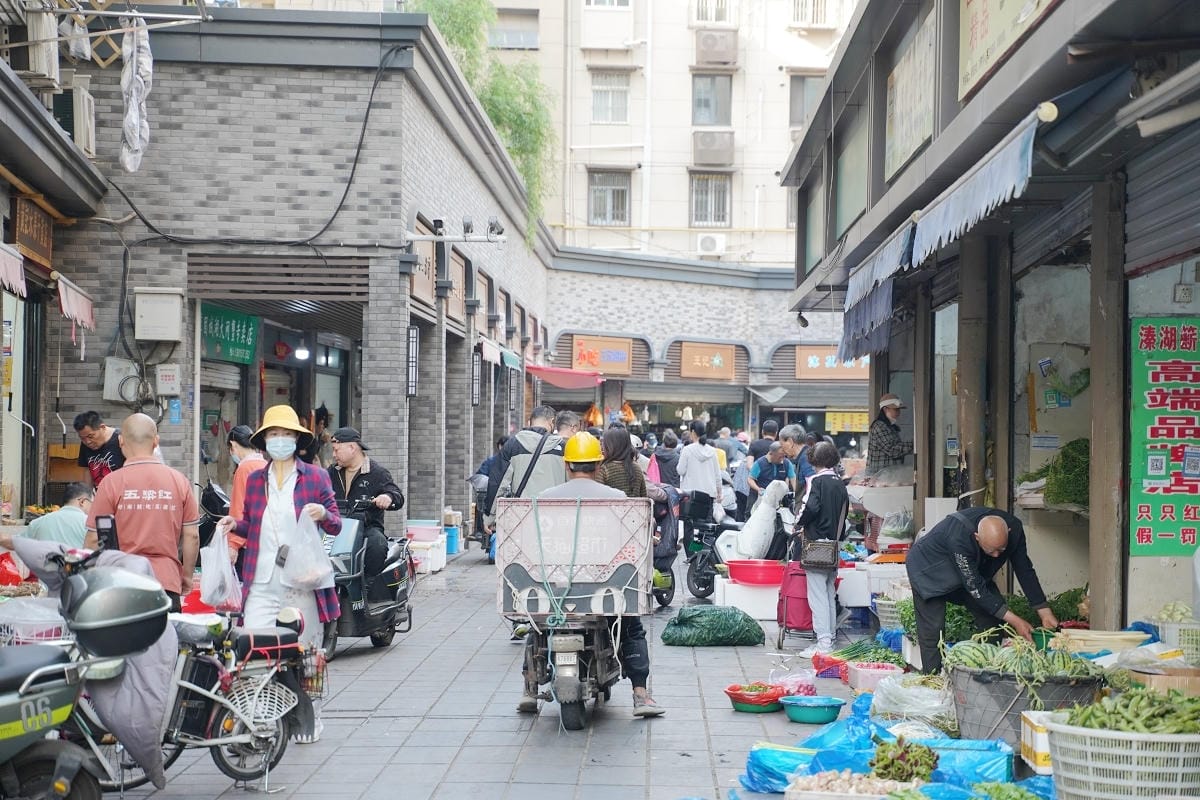【南京科巷商業街區】南京露天菜市場人間煙火氣 在地當季蔬果海鮮肉品食材市集 科巷美食市集