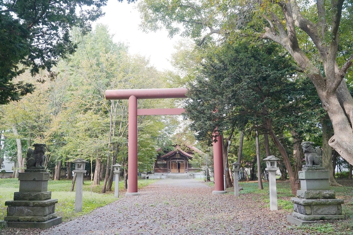 【北海道深川神社】創建於1894年 北海道古老輝岩手水盤 百年歷史深川相馬神社 - 第15張圖 【北海道深川神社】創建於1894年 北海道古老輝岩手水盤 百年歷史深川相馬神社