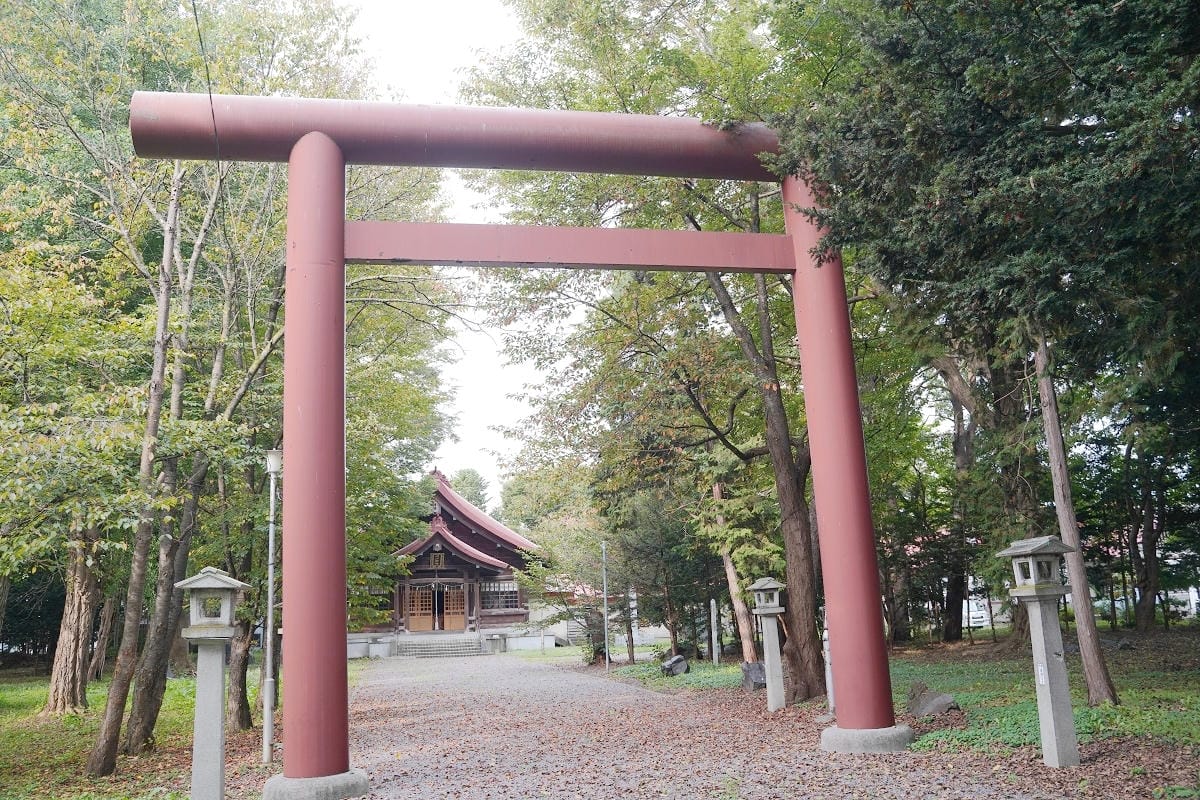 【北海道深川神社】創建於1894年 北海道古老輝岩手水盤 百年歷史深川相馬神社 - 第18張圖 【北海道深川神社】創建於1894年 北海道古老輝岩手水盤 百年歷史深川相馬神社