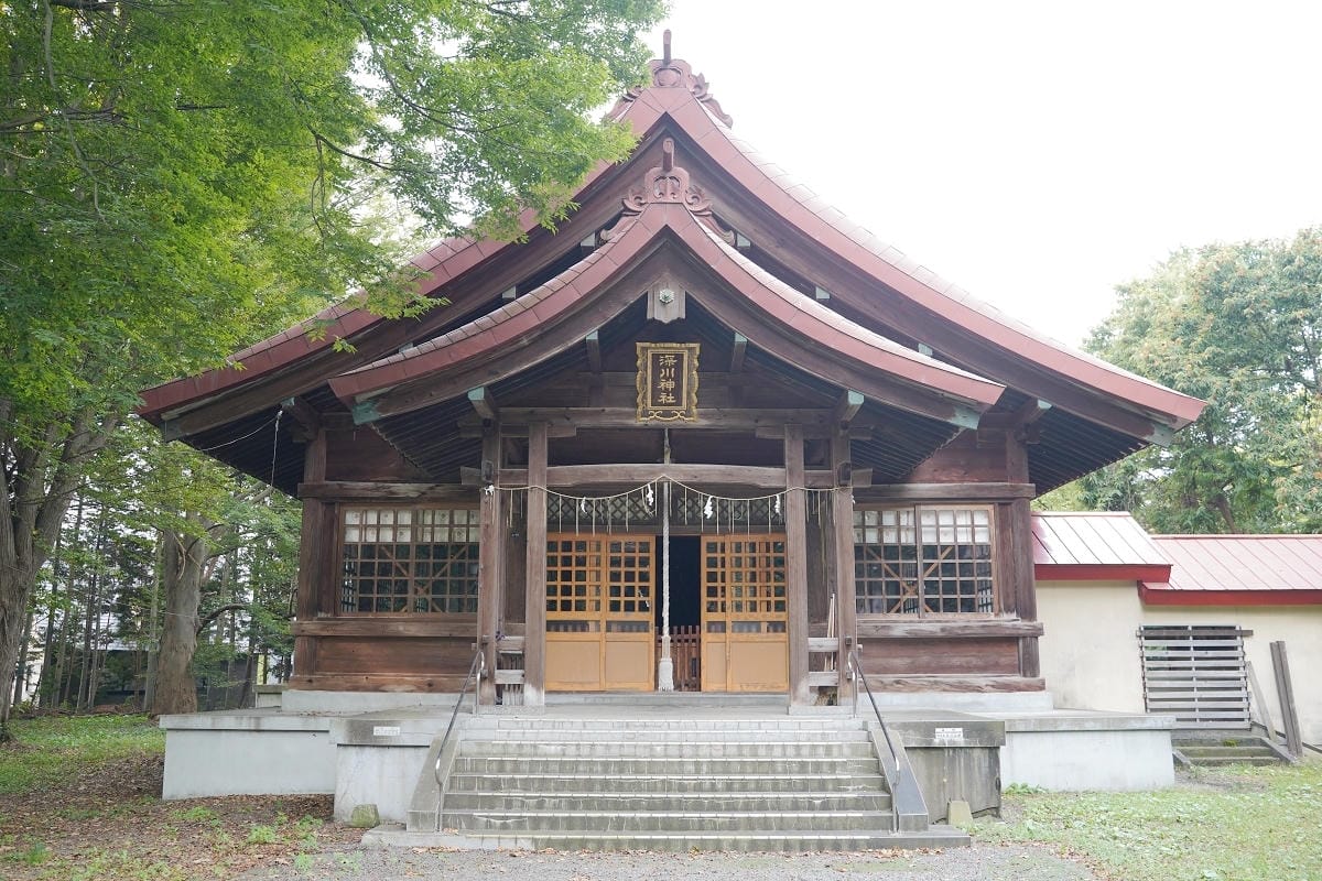 【北海道深川神社】創建於1894年 北海道古老輝岩手水盤 百年歷史深川相馬神社 - 第22張圖 【北海道深川神社】創建於1894年 北海道古老輝岩手水盤 百年歷史深川相馬神社
