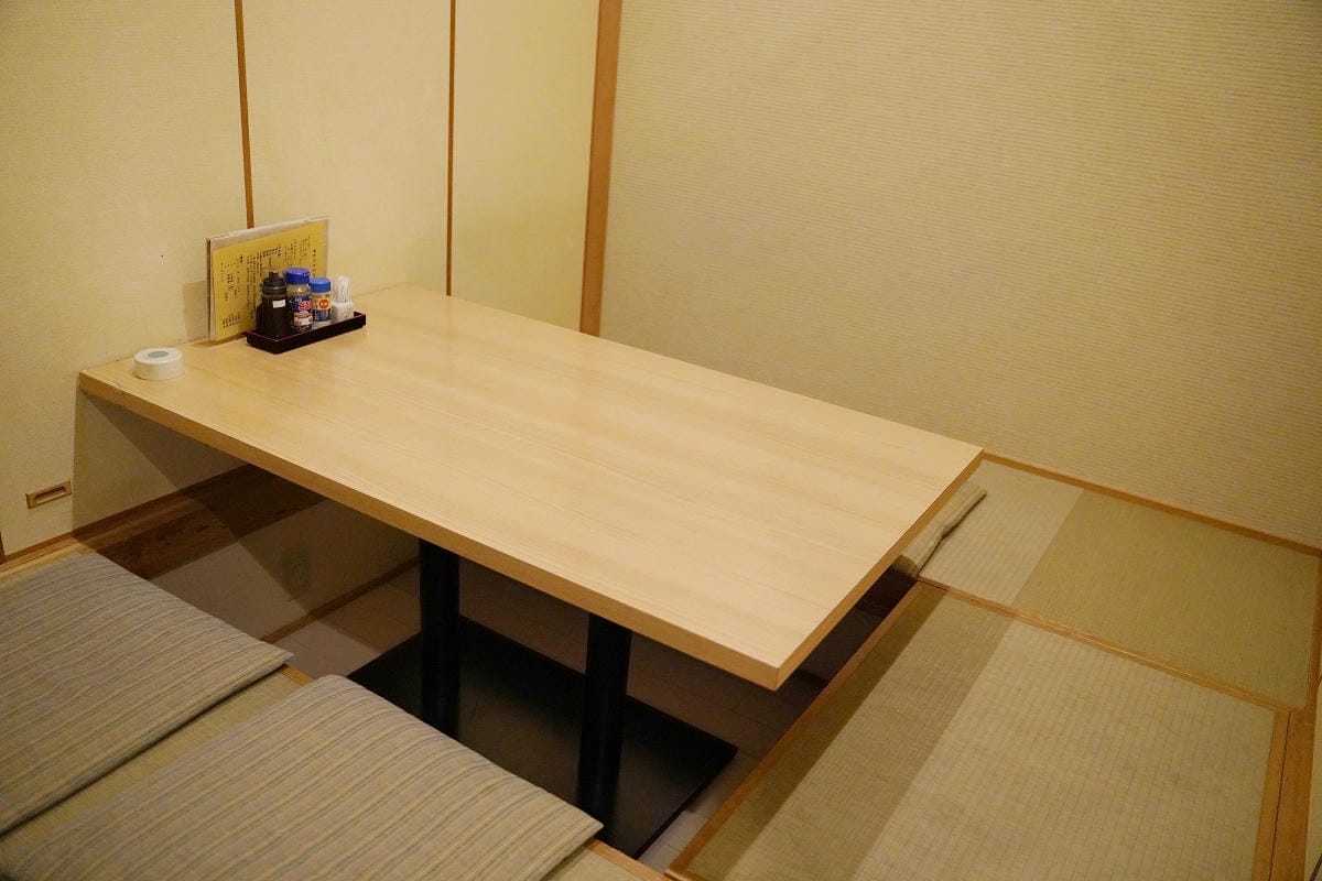 【深川蛯天】北海道深川美食推薦 開業於1962年深川老字號餐廳 招牌30公分巨無霸炸蝦必點 - 第10張圖 【深川蛯天】北海道深川美食推薦 開業於1962年深川老字號餐廳 招牌30公分巨無霸炸蝦必點