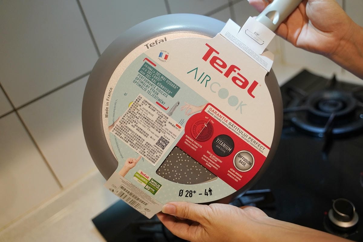 【Tefal法國特福不沾鍋推薦】鈦合金強化輕巧28CM不沾平底鍋 法國製極輕量 蝦皮獨家