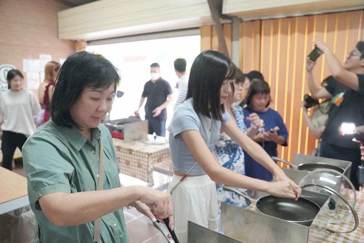 【長短樹放牧蛋】全場放牧通過永續認證 農業旅遊特色場域認證 與母雞近距離互動撿雞蛋食農體驗 - 第8張圖 【長短樹放牧蛋】全場放牧通過永續認證 農業旅遊特色場域認證 與母雞近距離互動撿雞蛋食農體驗