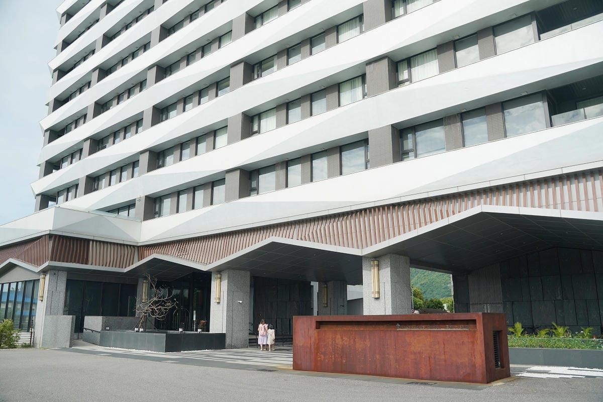 【煙波花蓮太魯閣】東方文化療癒身心靈山闊館開箱 無邊際露天泳池溫水SPA 歡樂小點免費享用