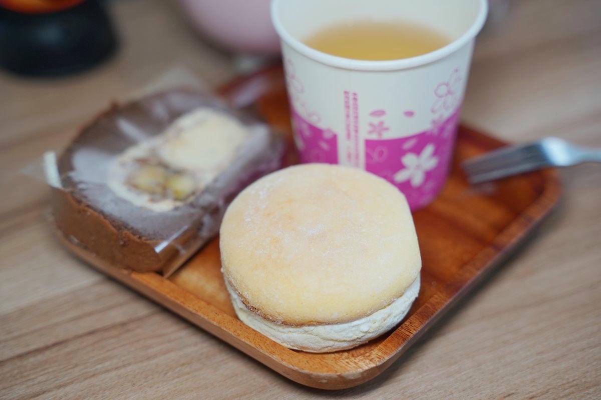 【小鄭伴守里甜點小舖】宜蘭蘇澳蛋糕推薦 美味生乳奶霜ㄉㄨㄞㄉㄨㄞ卷 在地人最愛水果生日蛋糕