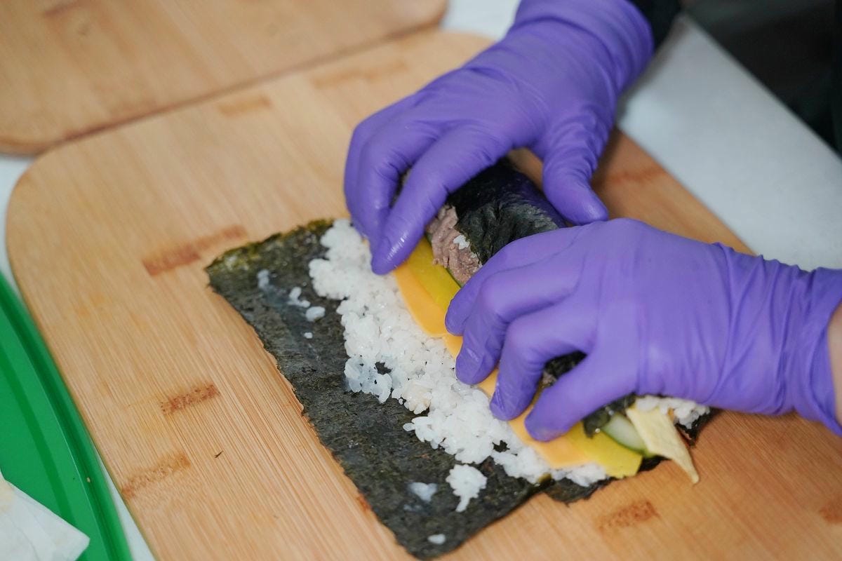 【親咕飯捲chingu kimbap】宜蘭蘇澳百年老屋韓式飯捲 現點現包正統韓國風味
