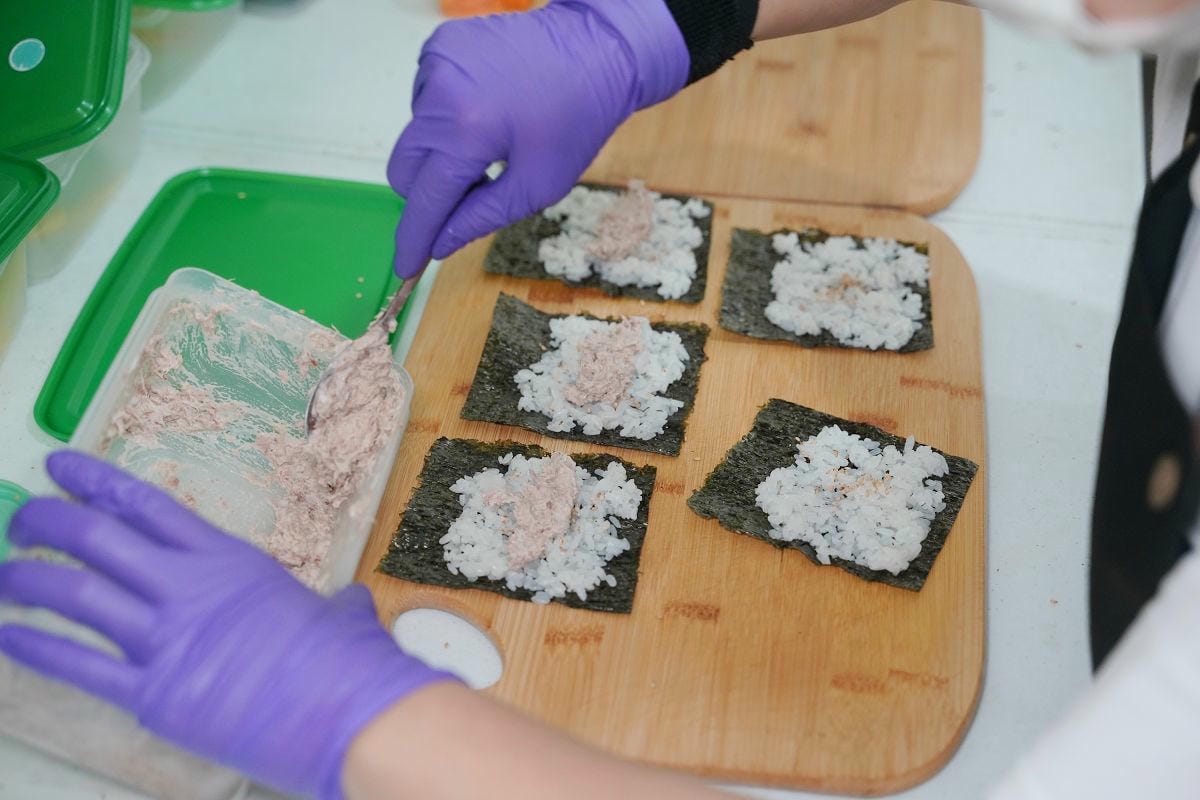 【親咕飯捲chingu kimbap】宜蘭蘇澳百年老屋韓式飯捲 現點現包正統韓國風味