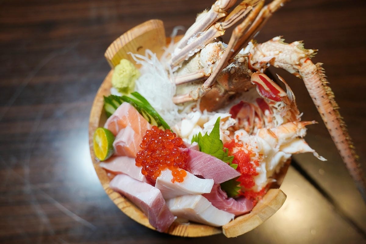 【魚金海鮮居食屋二訪】高CP值無菜單料理個人獨享套餐 超浮誇魚金海鮮木桶/豪華海鮮握壽司