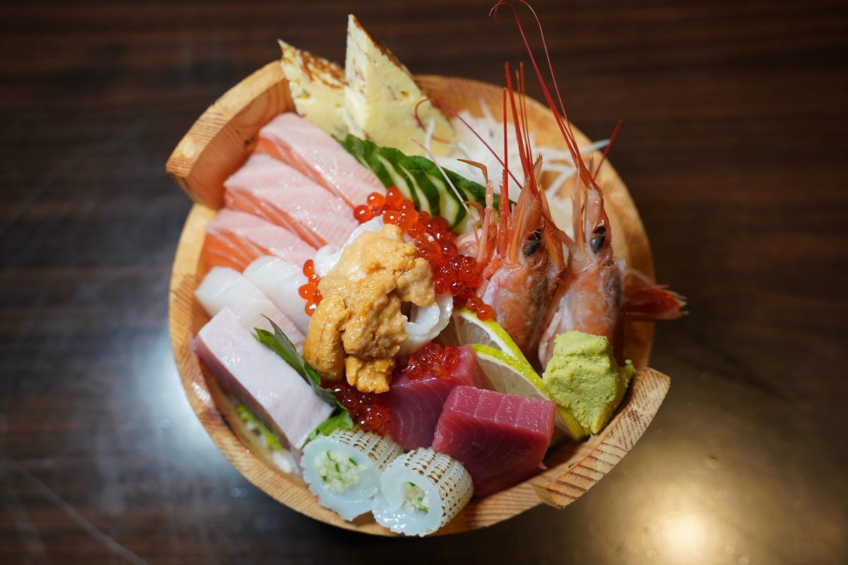 【魚金海鮮居食屋二訪】高CP值無菜單料理個人獨享套餐 超浮誇魚金海鮮木桶/豪華海鮮握壽司