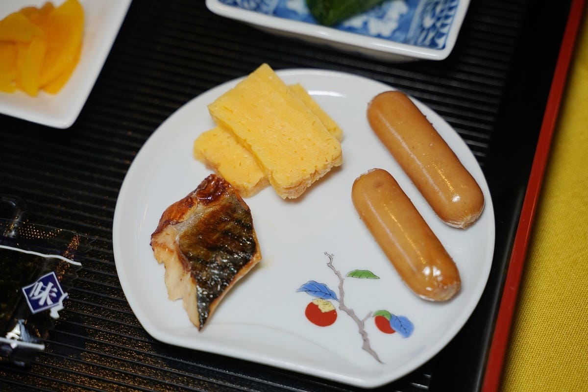 【占冠湯の沢溫泉森の四季】北海道富良野溫泉旅館推薦 一泊二食占冠村冷礦泉 特色鹿肉料理必嚐