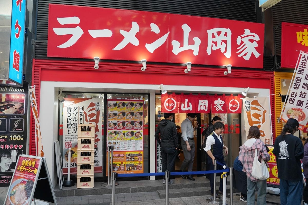 【狸小路商店街】北海道札幌必去景點 美食購物通通有 交通工具搭乘心得分享 北海道最早商店街 - 第20張圖 【狸小路商店街】北海道札幌必去景點 美食購物通通有 交通工具搭乘心得分享 北海道最早商店街