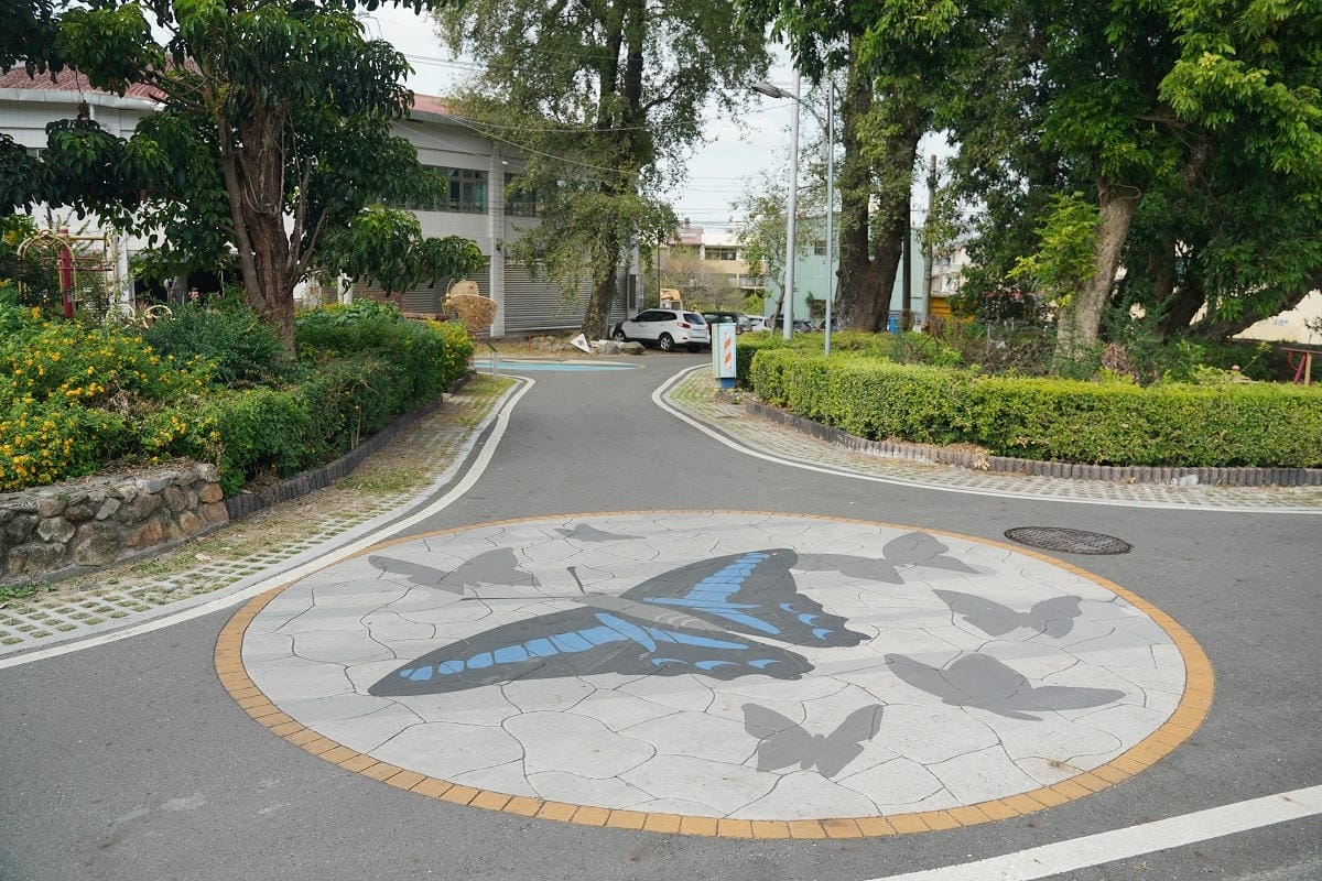 【南投埔里蜈蚣社區楓香公園楓香巨木群】花若盛開蝴蝶自來生態竹舞裝置藝術 全國唯一平埔番祖廟