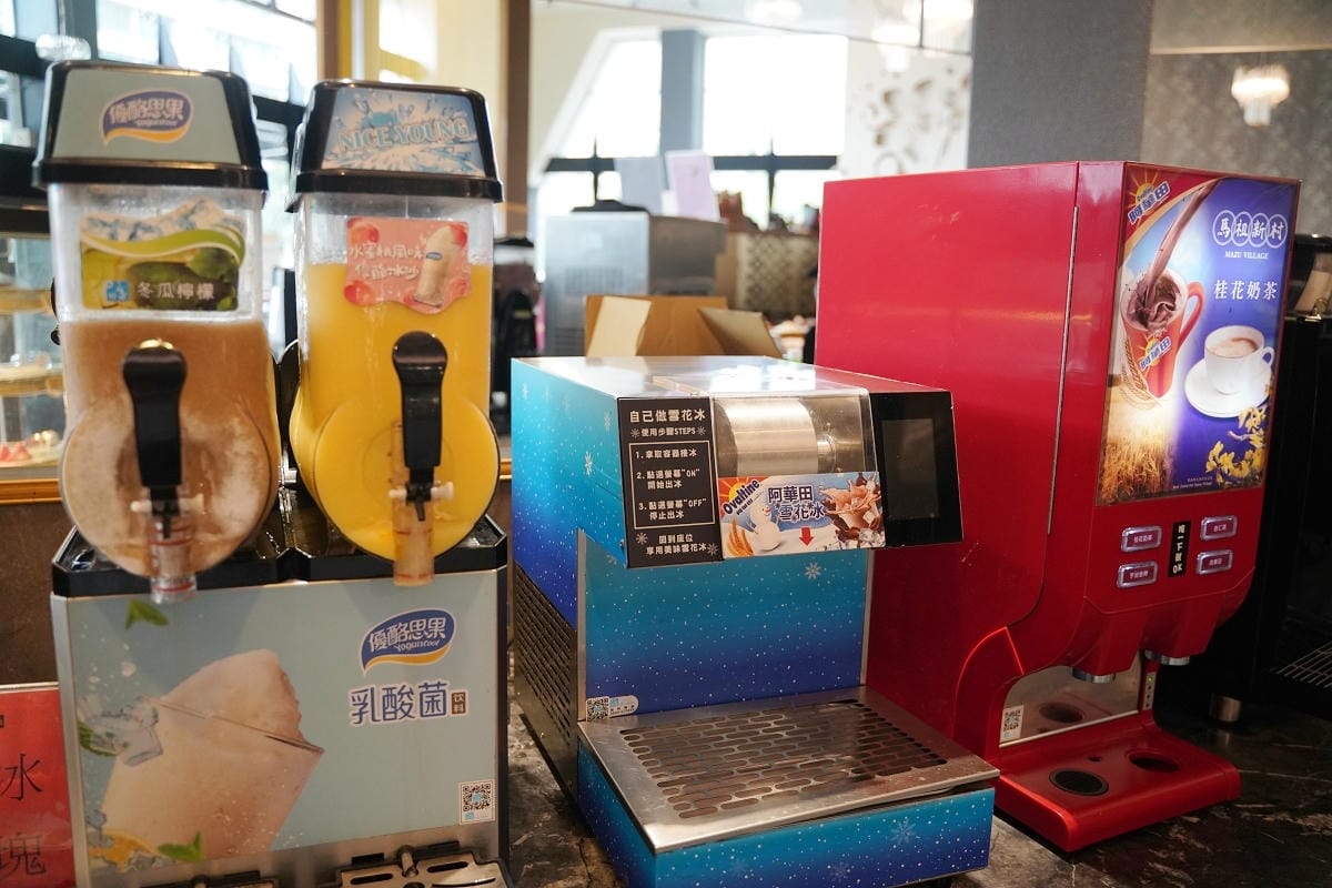 【羽葉麻辣火鍋三重火鍋吃到飽推薦】和牛海鮮 哈根達斯迷你杯/雪糕無限量供應 超大千坪停車場 - 第54張圖 【羽葉麻辣火鍋三重火鍋吃到飽推薦】和牛海鮮 哈根達斯迷你杯/雪糕無限量供應 超大千坪停車場
