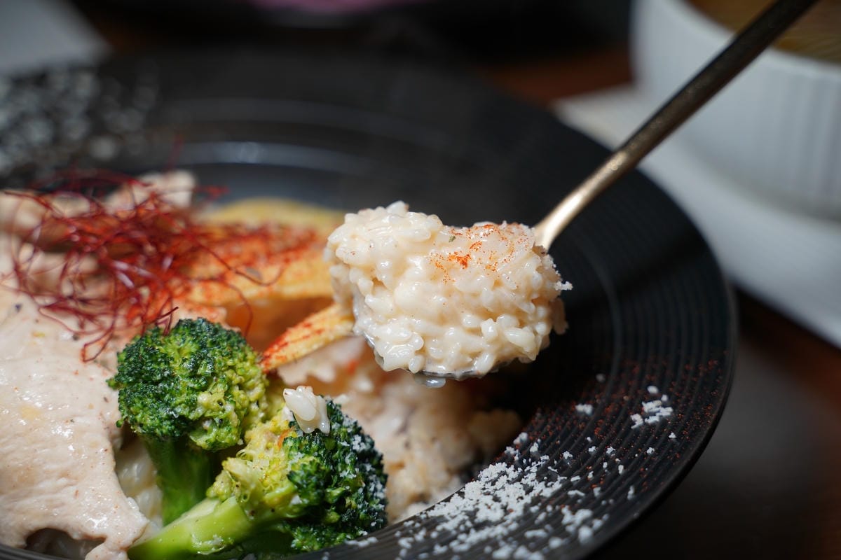 【癮食聖堂】桃園龍岡忠貞新村文化園區美食餐廳推薦 龍岡最老基督教堂化身創意料理雲式餐酒館 - 第21張圖 【癮食聖堂】桃園龍岡忠貞新村文化園區美食餐廳推薦 龍岡最老基督教堂化身創意料理雲式餐酒館