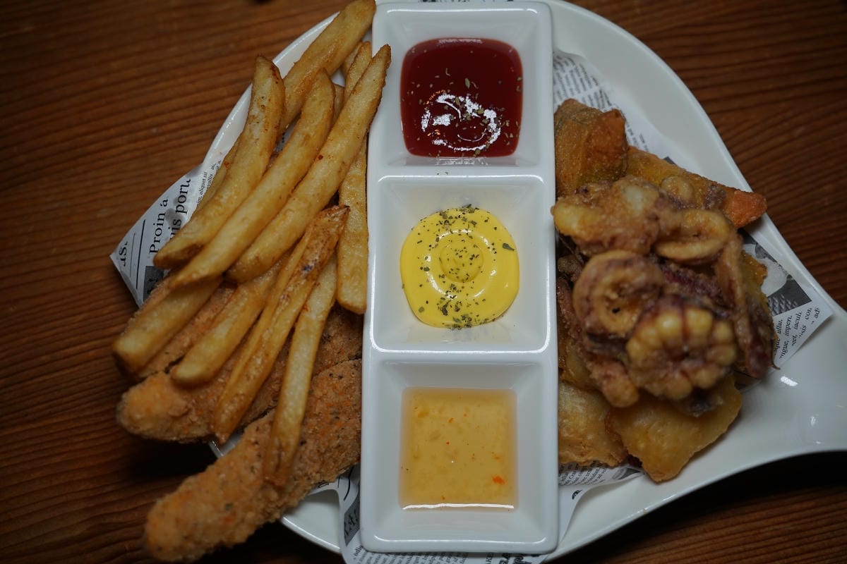 【癮食聖堂】桃園龍岡忠貞新村文化園區美食餐廳推薦 龍岡最老基督教堂化身創意料理雲式餐酒館 - 第24張圖 【癮食聖堂】桃園龍岡忠貞新村文化園區美食餐廳推薦 龍岡最老基督教堂化身創意料理雲式餐酒館