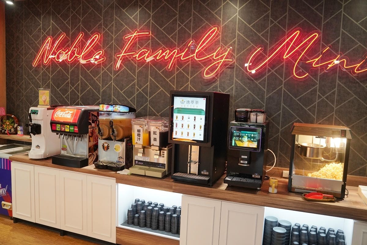【貴族世家mini龍潭大池店】每人299元起享豐富自助吧吃到飽 披薩/咖哩飯/炸物無限供應