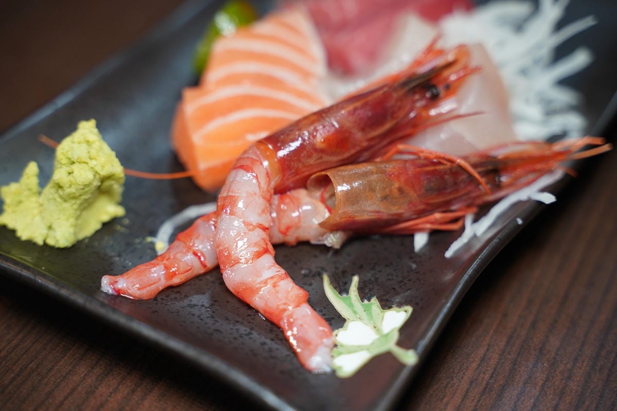 【吳桑深夜食堂】中壢南園二路宵夜 露天日料海鮮產地直送 美味必點螃蟹痛風鍋/深夜爆蝦炒飯