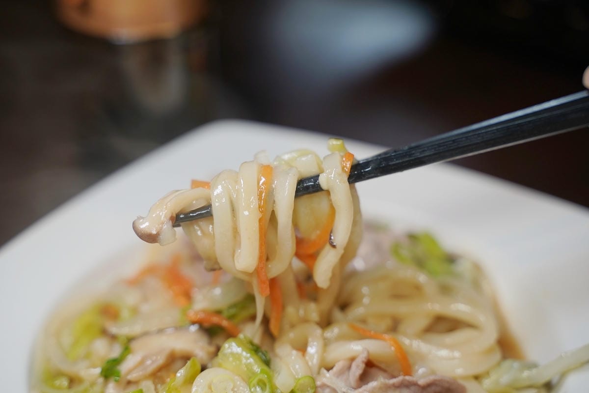 【吳桑深夜食堂】中壢南園二路宵夜 露天日料海鮮產地直送 美味必點螃蟹痛風鍋/深夜爆蝦炒飯
