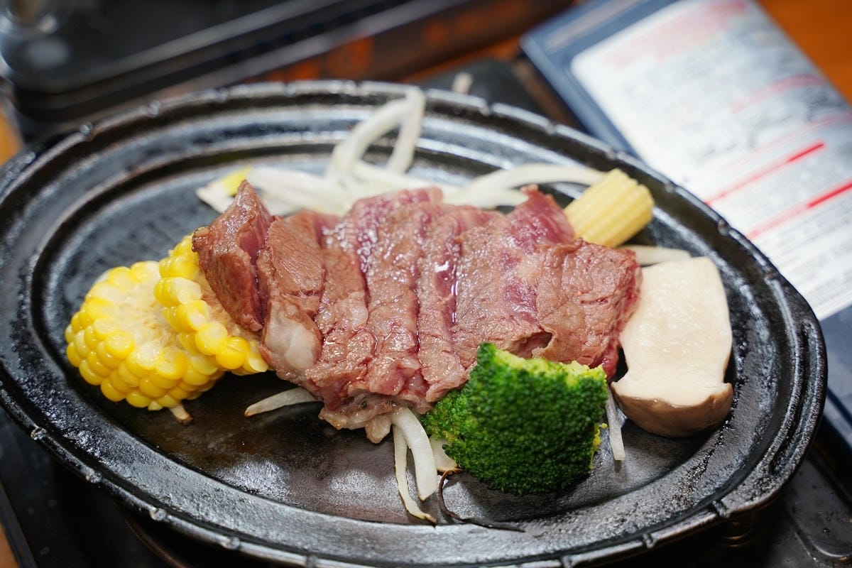 【吳桑深夜食堂】中壢南園二路宵夜 露天日料海鮮產地直送 美味必點螃蟹痛風鍋/深夜爆蝦炒飯