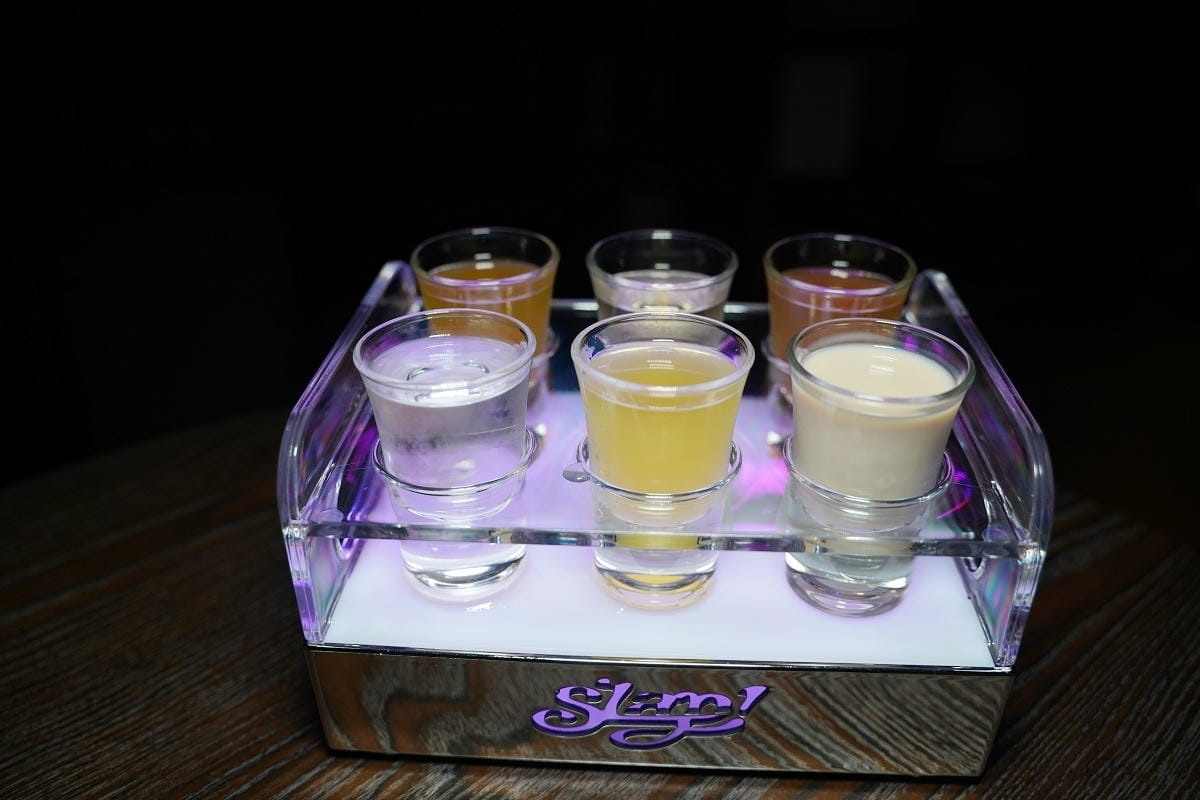 【不醒人室xSLAP!】中壢酒吧餐酒館推薦 不醒人室創意好喝調酒 SLAP!免費KTV歡唱 - 第24張圖 【不醒人室xSLAP!】中壢酒吧餐酒館推薦 不醒人室創意好喝調酒 SLAP!免費KTV歡唱
