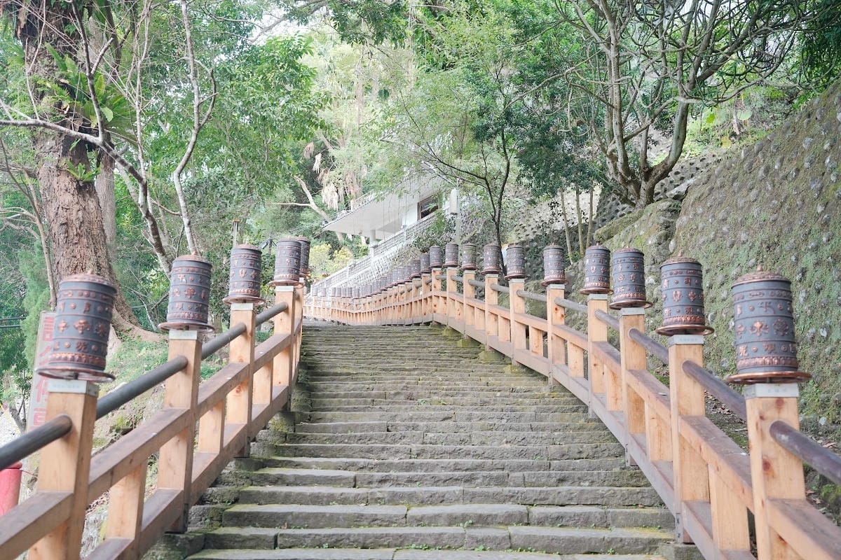【獅頭山勸化堂】天堂/地府/西方三大聖剎 地藏王菩薩輔天宮/三恩主勸化堂/西方三聖開善寺 - 第6張圖 【獅頭山勸化堂】天堂/地府/西方三大聖剎 地藏王菩薩輔天宮/三恩主勸化堂/西方三聖開善寺