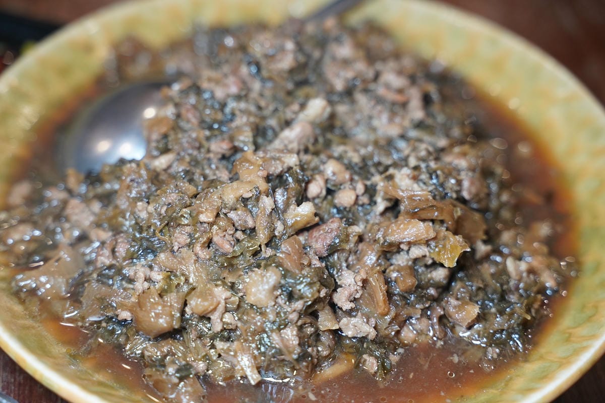 【南庄老金龍飯店】創立於民國五十二年 傳統客家菜/食福裁縫車四方桌 高CP值平安套餐份量足