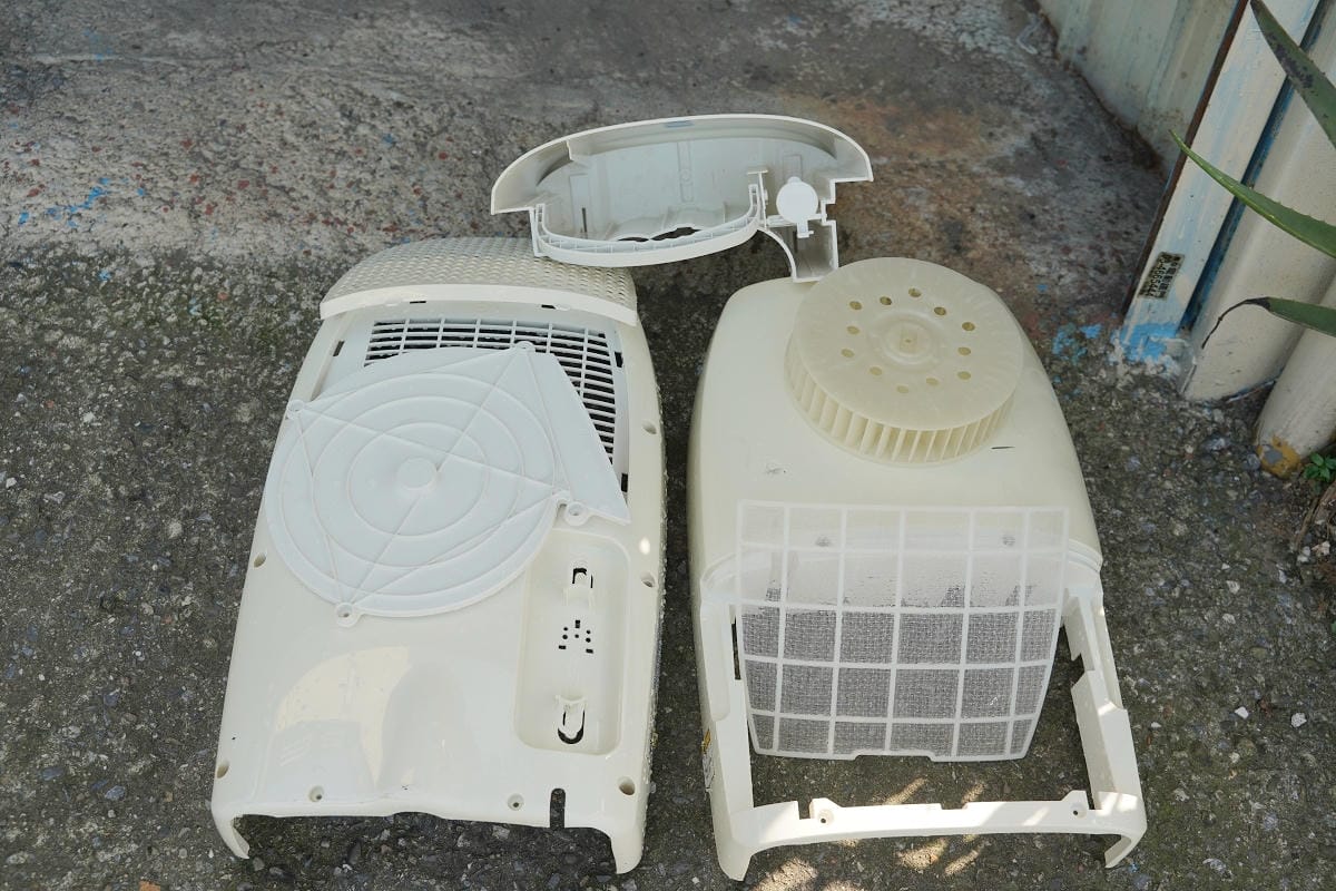 【泡泡龍居家清潔】專人到府服務除濕機清洗 到府家電清洗專業 除濕機保養深層清潔更健康