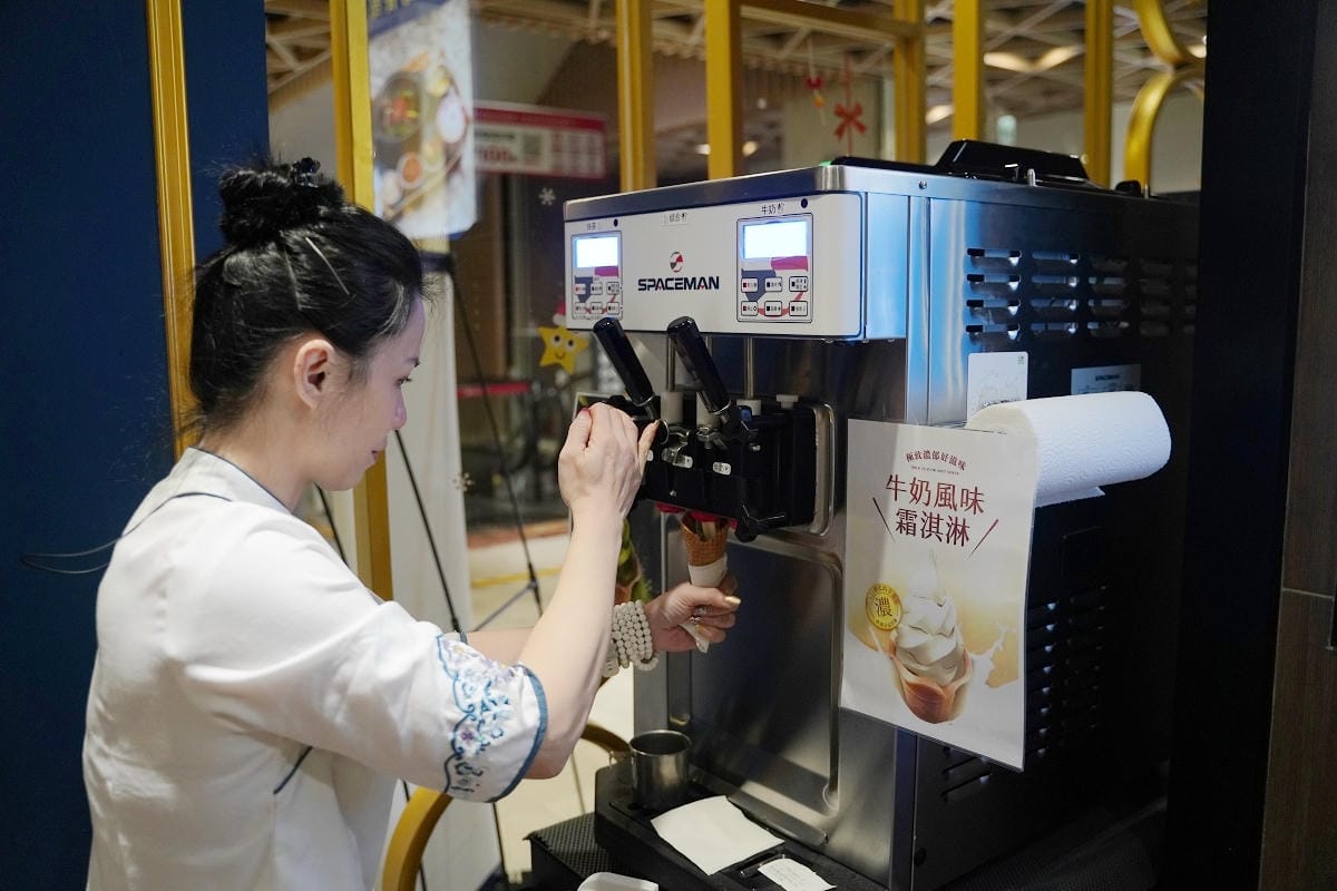 【茶自點青埔環球A19店】青埔美食聚餐好選擇 免費提供插座wifi 英式奢華風格用餐環境 - 第45張圖 【茶自點青埔環球A19店】青埔美食聚餐好選擇 免費提供插座wifi 英式奢華風格用餐環境
