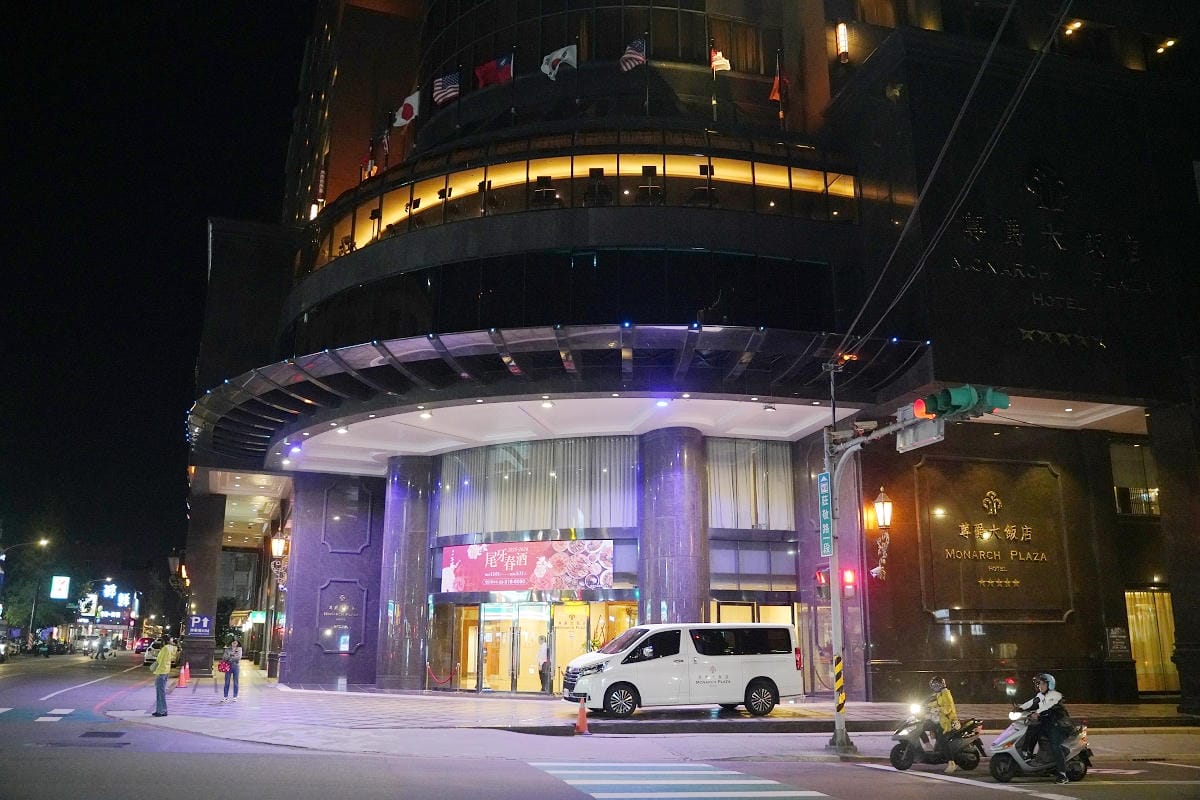 【尊爵大飯店】桃園第一間五星級飯店 全新房型尊榮豪華客房 全桃最豐盛早餐自助吧吃到飽