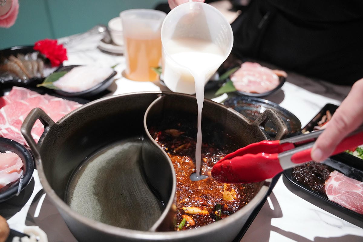肉多多火鍋 全台、全天候、平假日不限時 (西門店.淡水店例假日除外,湯底.服務費另計) - 第21張圖 肉多多火鍋 全台、全天候、平假日不限時 (西門店.淡水店例假日除外,湯底.服務費另計)